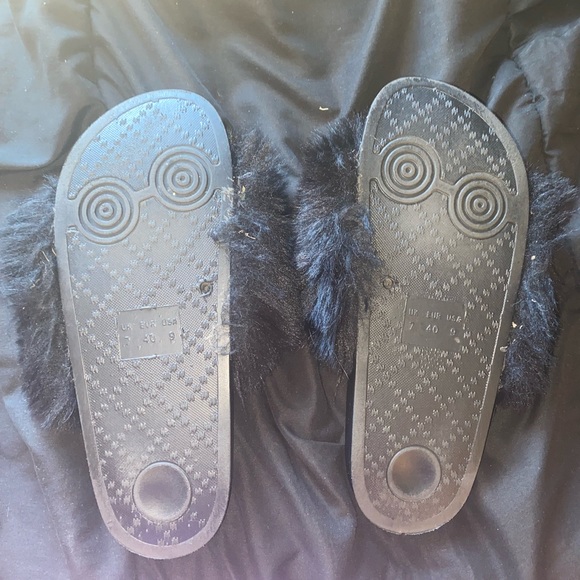 Lakers Slides/Slippers Size 9 UNISEX - Picture 3 of 6